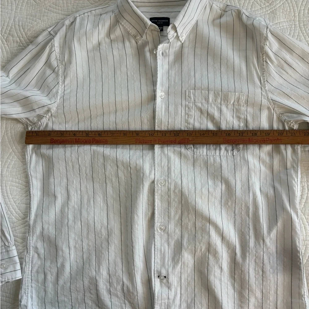 Classic White Striped Button Down Large Club Monaco - Picture 5 of 9